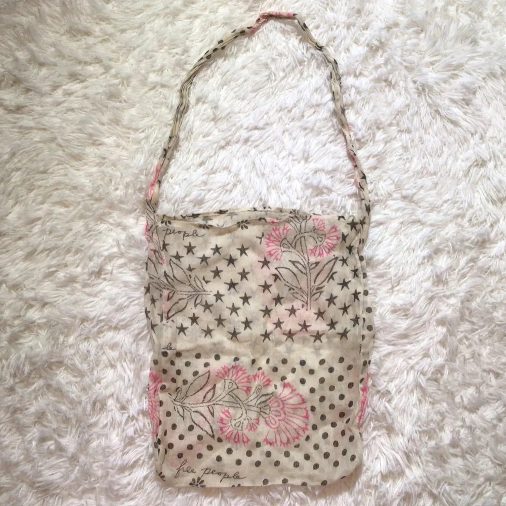 Free People boho bag Y2K FP sling reusable hobo linen feel lightweight floral UO